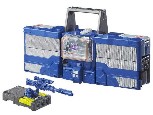 BBTS Sponsor News   Titans Return Leader Class Soundwave Now Available 01 (1 of 7)